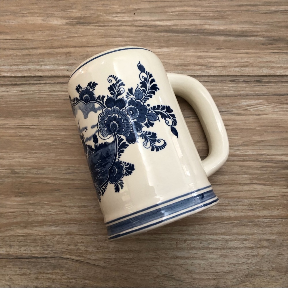 Vintage Delft Mug 16oz - Picture 2 of 11